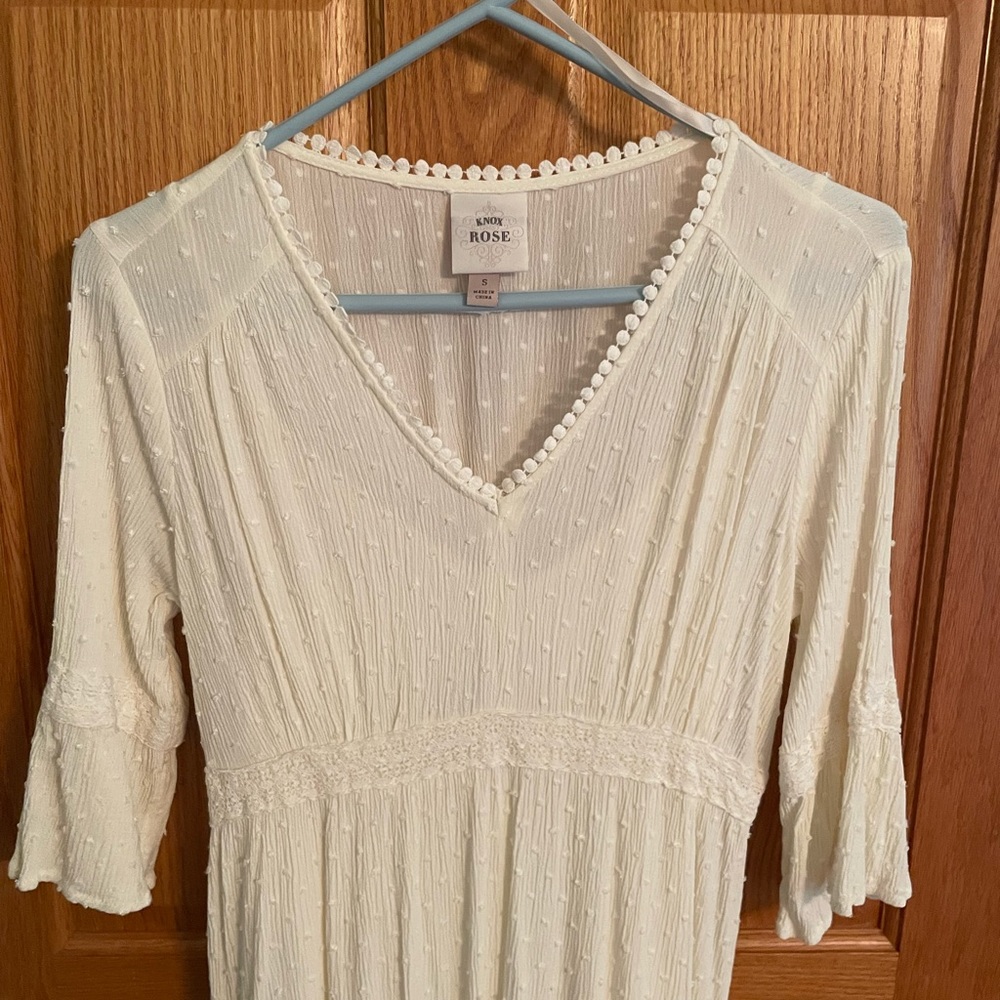 White Dress - Picture 3 of 4